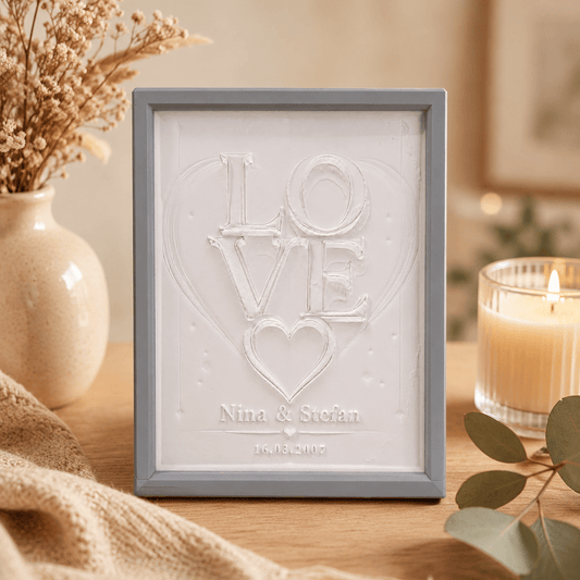 LOVE Lichtbild personalisiert – romantisches Geschenk mit Namen & Datum - Lichterinnerung